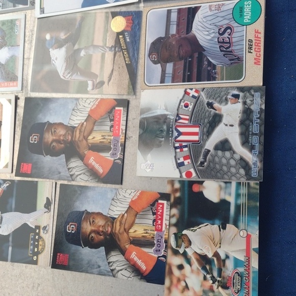 Baseball Trading Cards Collection - Picture 2 of 3